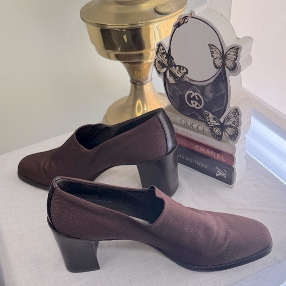 Like New Donald J. Pliner Dark Brown Women's Loafers - Picture 11 of 11